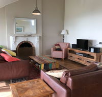 The Caledonian Inn - St Kilda Accommodation