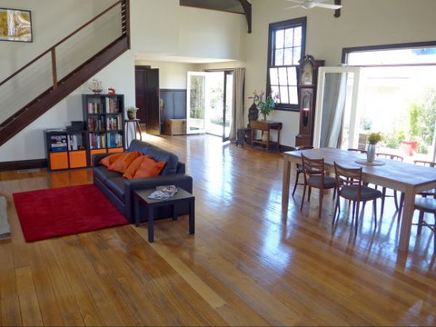 The Scout Hall - St Kilda Accommodation 8