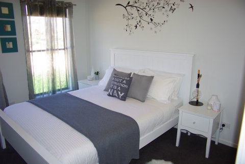 Yalooka Farm - St Kilda Accommodation 1