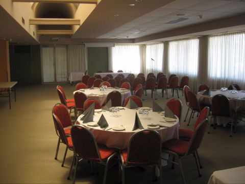 Yowani Country Club - St Kilda Accommodation 3