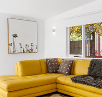 Colonial Hampdens - St Kilda Accommodation
