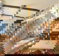 Bundaleer - St Kilda Accommodation