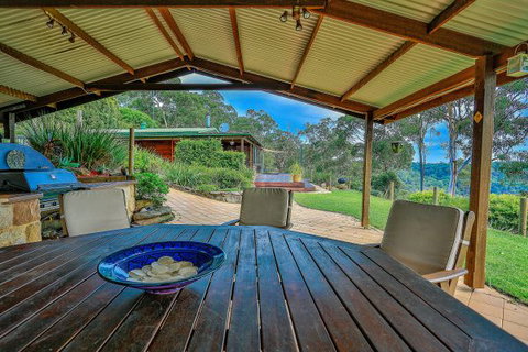 Coach House Hill Cottage - St Kilda Accommodation 5