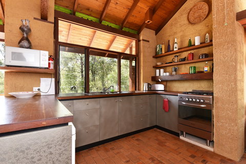 Corymbia - St Kilda Accommodation 1