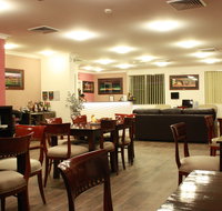 Country Plaza Queanbeyan - St Kilda Accommodation