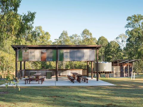 Hardings Paddock Campground - St Kilda Accommodation 2