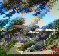 Lakeside Tourist Park - St Kilda Accommodation
