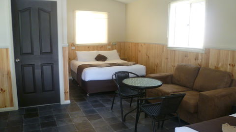 Lithgow Tourist And Van Park - St Kilda Accommodation 0