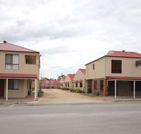 Port Vincent Motel and Apartments - St Kilda Accommodation