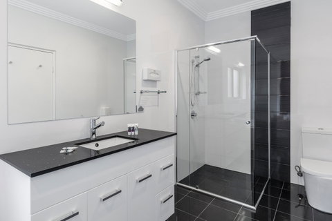 Mercure Goulburn - St Kilda Accommodation 9