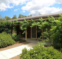 Misty Glen Cottage Hunter Valley - St Kilda Accommodation