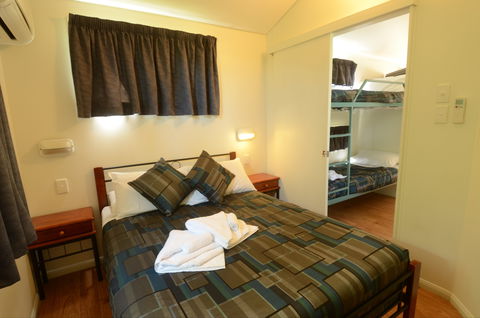 Mundubbera Three Rivers Tourist Park - St Kilda Accommodation 0