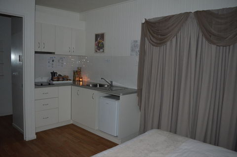 Mundubbera Three Rivers Tourist Park - St Kilda Accommodation 7