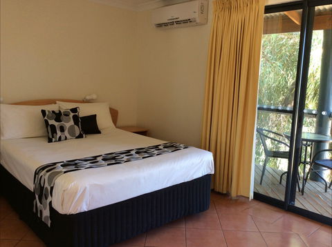 Pelican's Nest - St Kilda Accommodation 4