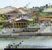 Port Mandurah Canals - Luxury Guest House - St Kilda Accommodation