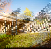 Ratho Farm - St Kilda Accommodation