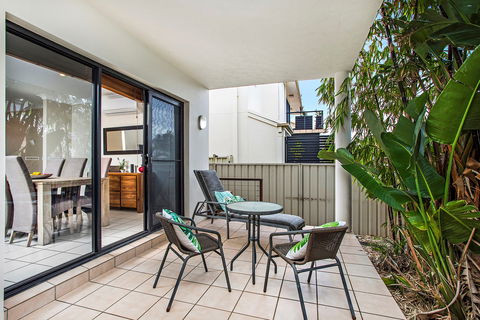 Serenity At Sapphire - St Kilda Accommodation 4
