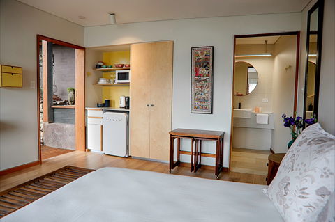 Studio At Careel Bay - St Kilda Accommodation 1