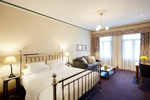 The Settlement Hotel - St Kilda Accommodation 0