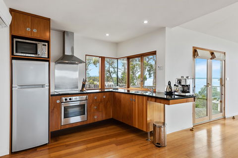 Wheelhouse Apartments - St Kilda Accommodation 2