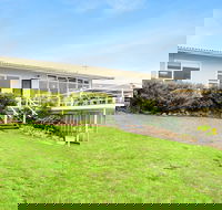 19 Investigator Crescent Encounter Bay - St Kilda Accommodation