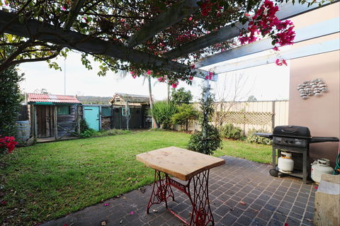 Alloway - St Kilda Accommodation 0