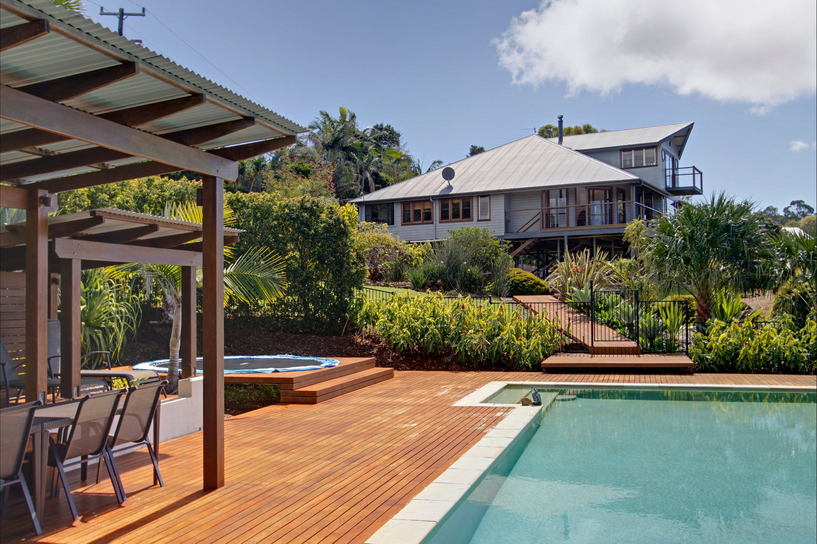 Coopers Shoot NSW St Kilda Accommodation