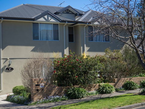 Austin Rise B&B - St Kilda Accommodation 0