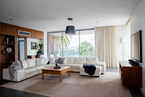Balgowlah Heights Beach House - St Kilda Accommodation 3
