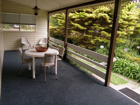 Chapman Cottage At Callala Bay - St Kilda Accommodation 1