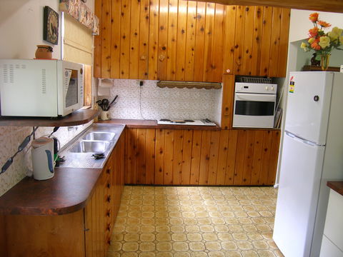 Chapman Cottage At Callala Bay - St Kilda Accommodation 3