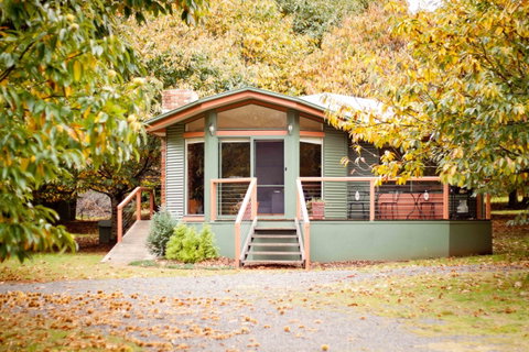 Chestnut Glade - St Kilda Accommodation 0