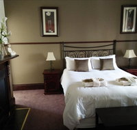 Duke of Cornwall Inn - St Kilda Accommodation