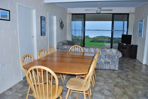 Dunworkin - St Kilda Accommodation 3