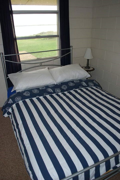 Dunworkin - St Kilda Accommodation 4