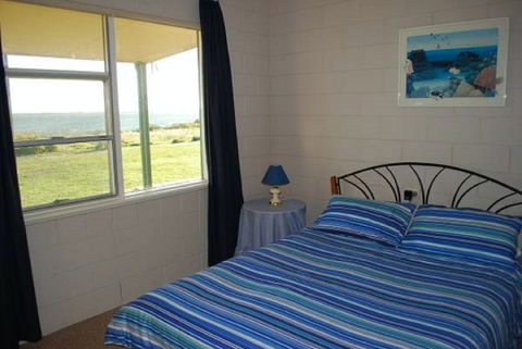 Dunworkin - St Kilda Accommodation 5