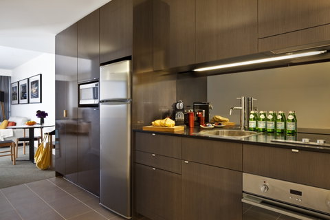 East Hotel + Apartments - St Kilda Accommodation 1