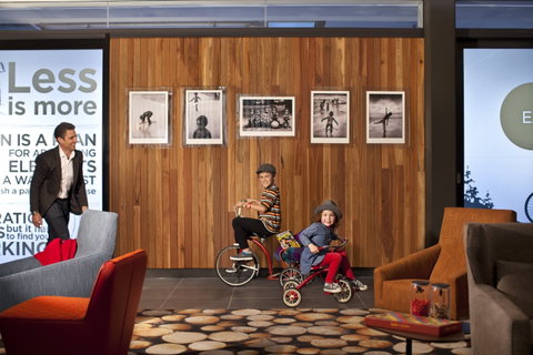 East Hotel + Apartments - St Kilda Accommodation 3