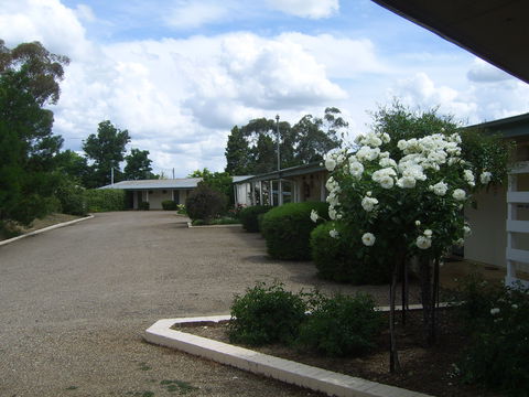 Garden Motor Inn (Golden Chain) - St Kilda Accommodation 6