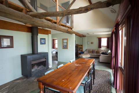 Hawkesbury Heights YHA - St Kilda Accommodation 7