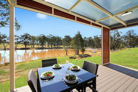Ironbark Hill Villas - St Kilda Accommodation 1
