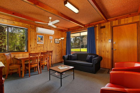 Kalamunda 6 - St Kilda Accommodation 1