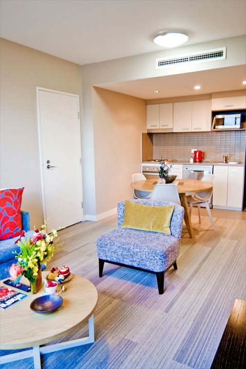 Quest Mascot Apartment - St Kilda Accommodation 3