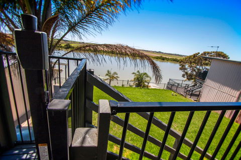 River Life - St Kilda Accommodation 8
