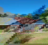 Roslyn Estate Farmhouse - St Kilda Accommodation