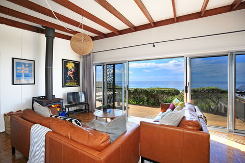 Seakissed Beachhouse - St Kilda Accommodation 0