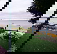 St Helens Beachfront - St Kilda Accommodation