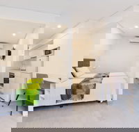 The Merchant Hotel - St Kilda Accommodation