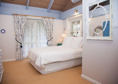 The Studio & The Barn - St Kilda Accommodation 3