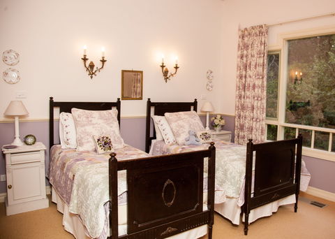 The Studio & The Barn - St Kilda Accommodation 8
